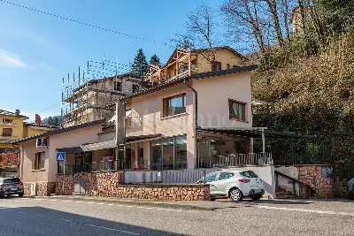 Casa in vendita, Via Matteotti, Porto Ceresio