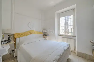 Villa in vendita, Via Angiolo Pasqui, Roma