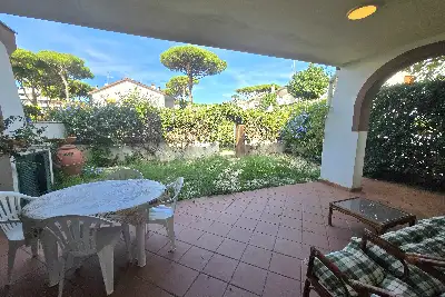 Villa Plurifamiliare in vendita, Piazzale Garda, Santa Marinella
