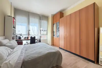 Casa in vendita, Via Santa Sofia, Milano