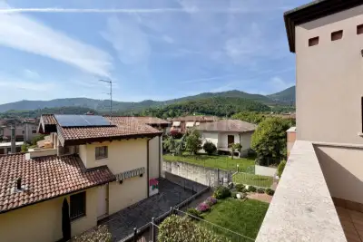 Casa in vendita, Via D. Alighieri, Monticelli Brusati