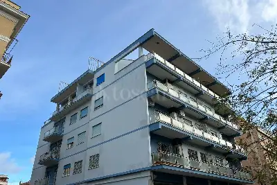 Casa in vendita, Viale del Lido, Roma