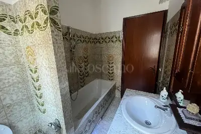 Casa in vendita, Via Alberto Casella, Prato