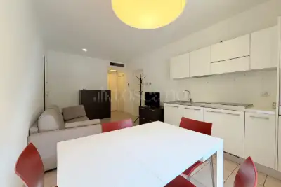 Casa in vendita, Via Bernardino Biondelli, Milano