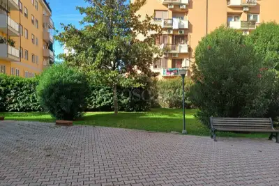 Casa in vendita, Via di Acqua Bullicante, Roma