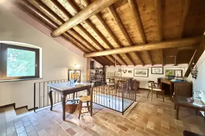 Villa in vendita, Strada San Pietro, Monzambano