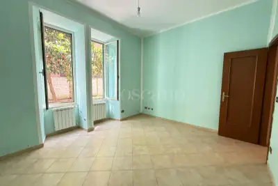 Casa in vendita, Via Lorenzo Vidaschi, Roma