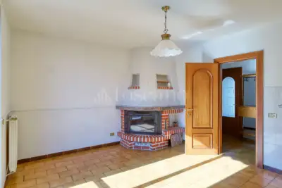 Casa in vendita, Via San Camillo, Marchirolo