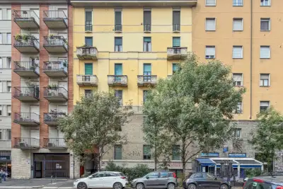 Casa in vendita, Via Giovanni da Procida 25, Milano