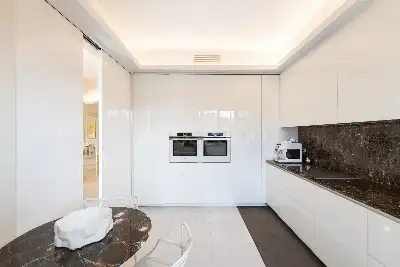 Casa in vendita, Piazza Principessa Clotilde, Milano