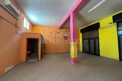 Negozio in vendita, Via Anapo, Palermo