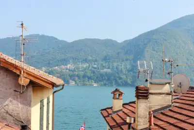 Casa in vendita, Via Alessandro Volta, Tremezzina