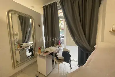 Attività Commerciale in vendita, Via Ugo de Carolis, Roma