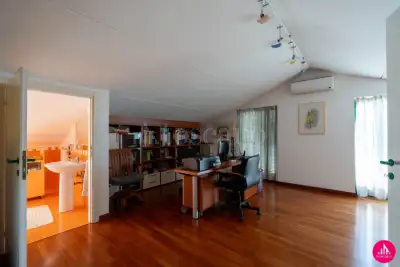 Villa Bifamiliare in vendita, Via Gervasutta, Udine