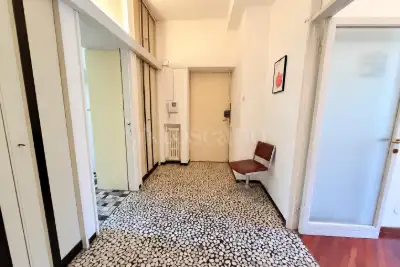 Casa in vendita, Via Carlo Vittadini, Milano