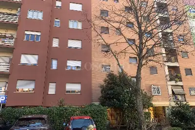 Casa in vendita, Piazzale Aldo Moro, Pomezia