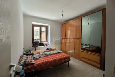 Casa Indipendente in vendita, Via Picente, Montereale