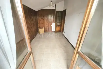 Casa Indipendente in vendita, Via Scuole, Nave
