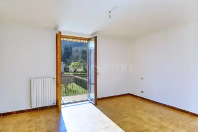 Casa in vendita, Via San Camillo, Marchirolo