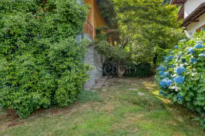 Villa in vendita, Via Farioli, Porto Ceresio