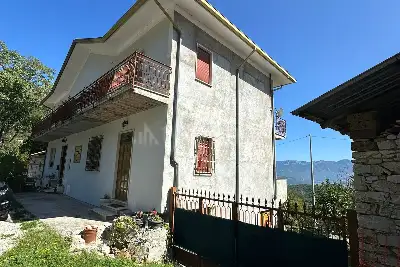 Casa Indipendente in vendita, Via San Francesco, Greccio