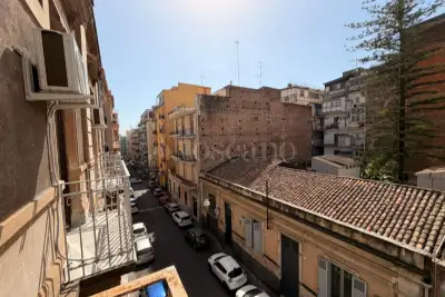 Casa in vendita, Via Genova, Catania