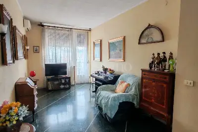 Casa in vendita, Via Privata Angera, Milano