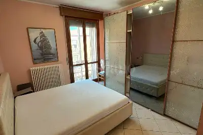 Casa in vendita, Viale Ciro Menotti, Modena