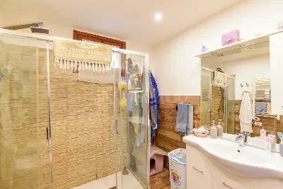 Casa Indipendente in vendita, Via Tagliamento, Como