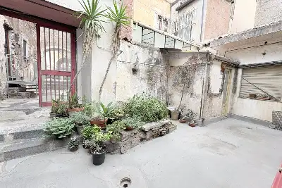 Casa Indipendente in vendita, Via Antonino di Sangiuliano, Catania