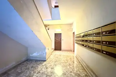 Casa in vendita, Via Ponzio Cominio, Roma