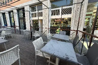 Negozio in vendita, Piazzale delle Medaglie d'Oro, Roma