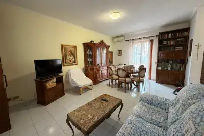 Villa in vendita, Via Taleggio, Roma