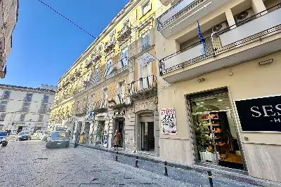 Negozio in vendita, Via Duomo, Capua
