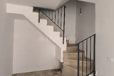 Casa Indipendente in vendita, Via Centrale, L'Aquila