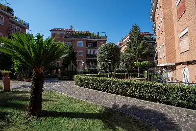 Attico in vendita, Via Federico di Donato, Roma