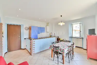 Casa in vendita, Via Umberto I, Cernobbio