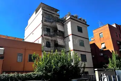 Casa in vendita, Viale Alessandrino, Roma