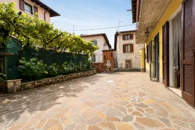 Casa in vendita, Via Regia Antica, Lonato del Garda