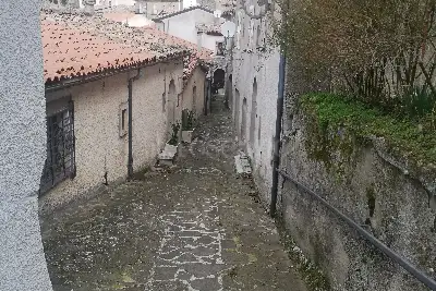 Casa in vendita, Vico I Manzoni, San Fele
