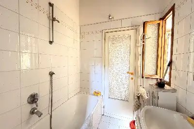 Casa in vendita, Via Faenza, Firenze