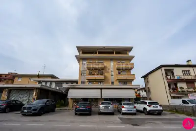 Casa in vendita, Via Trieste, Azzano Decimo
