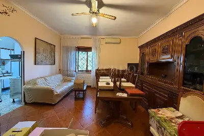 Casa in vendita, Via Staletti, Roma