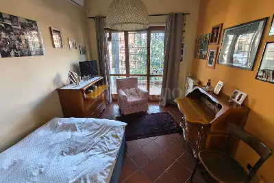 Villino a Schiera in vendita, Via Calosso, Roma