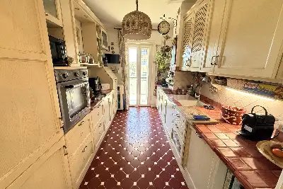 Casa in vendita, Via Cina, Roma