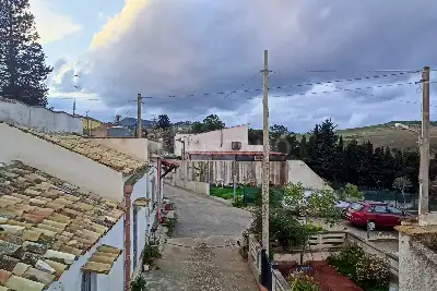 Casa Indipendente in vendita, via Maltese, Valderice