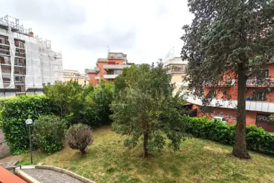 Casa in vendita, Via Francesco Roncati, Roma