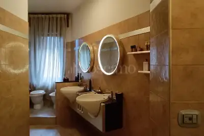 Casa in vendita, Via Privata delle Querce, Milano