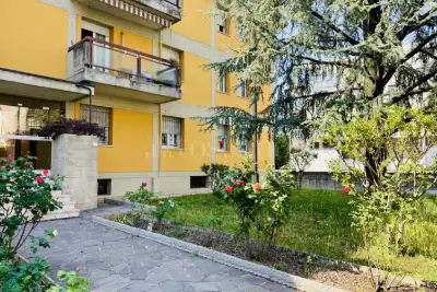 Casa in vendita, Via Paolo Riccardi, Brescia