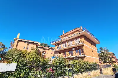 Attico in vendita, Via Tresana, Roma